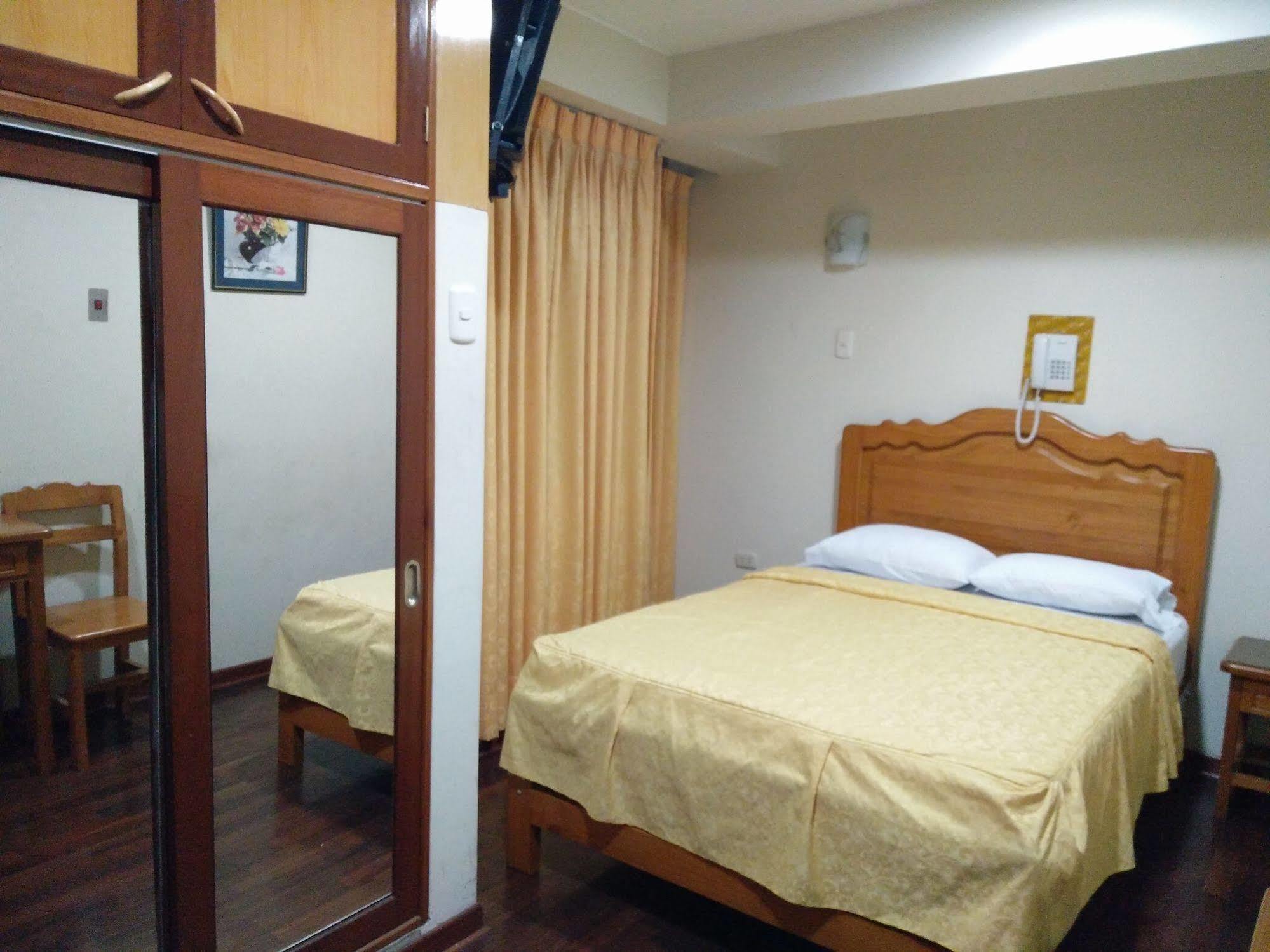 Hotel Panamericano Lima Kültér fotó