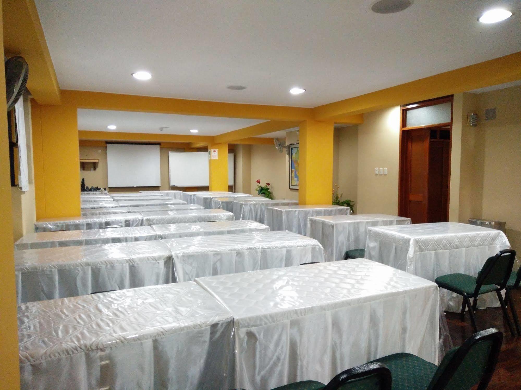 Hotel Panamericano Lima Kültér fotó